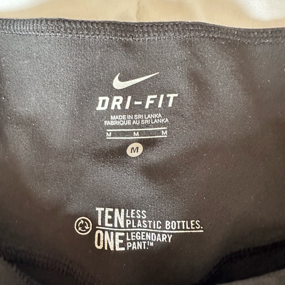 Nike dri fit straight leg pants - Picture 2 of 2